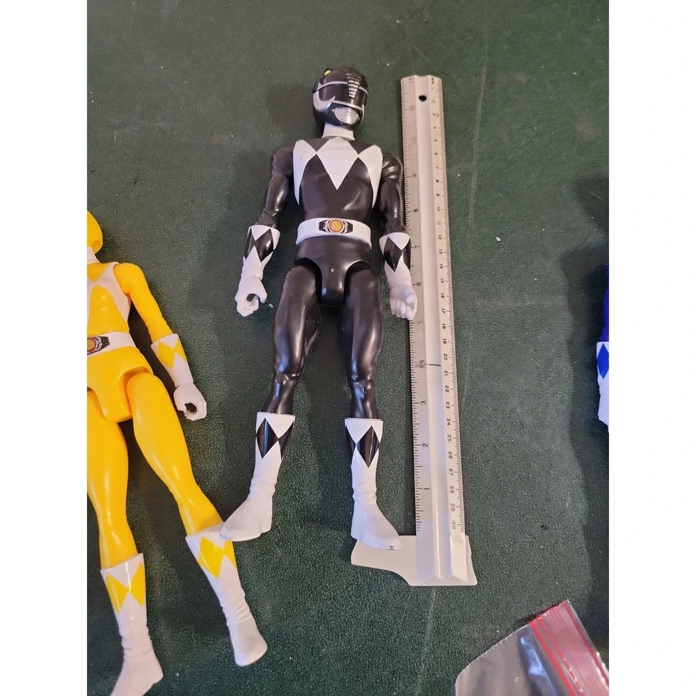 Lot of 6 Mighty Morphin Power Rangers 12